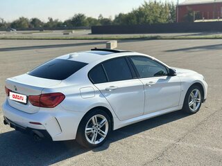 2022 BMW 1 серии 120i III (F52) Рестайлинг, белый, 2870000 рублей, вид 3