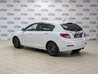 2013 Geely Emgrand EC7, белый, 299000 рублей, вид 4