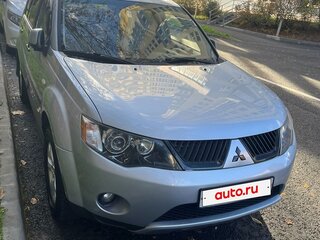 2008 Mitsubishi Outlander I, серебристый, 1100000 рублей, вид 2