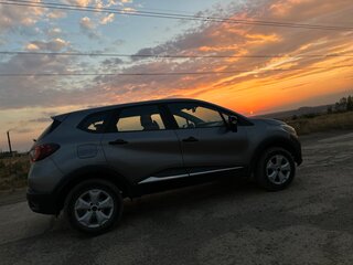 2017 Renault Kaptur I, серый, 1050000 рублей, вид 3