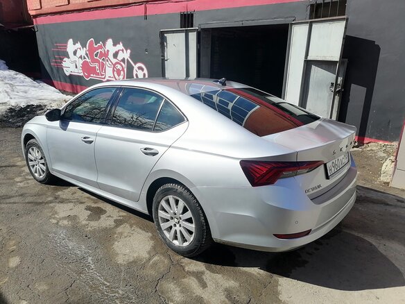 2020 Skoda Octavia IV (A8), серебристый, 2450000 рублей - вид 6