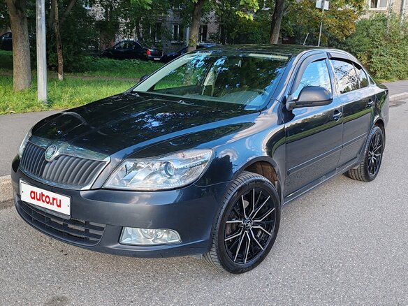 2012 Skoda Octavia II (A5) Рестайлинг, чёрный, 650000 рублей - вид 1