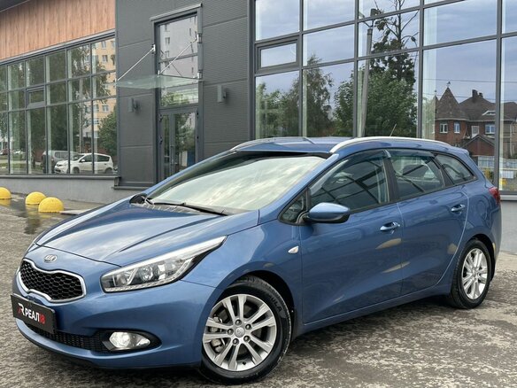 2015 Kia Ceed II Рестайлинг, синий, 1359000 рублей