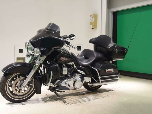 2007 Harley-Davidson Electra Glide, чёрный, 799000 рублей - вид 3