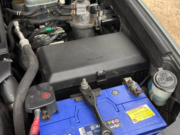 2009 Toyota Land Cruiser 200 Series, серый - вид 17