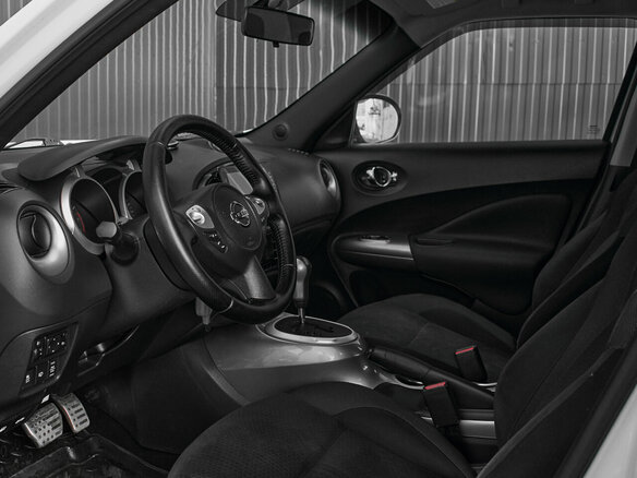 2013 Nissan Juke I, белый - вид 8
