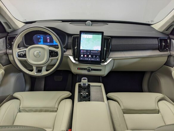 2026 Volvo XC90 B5 II Рестайлинг 2, серый, 10600000 рублей - вид 7