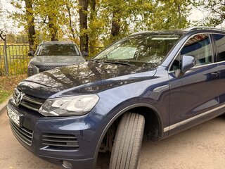 2012 Volkswagen Touareg II, синий, 2300000 рублей, вид 1