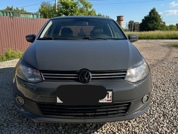 2013 Volkswagen Polo V, серый, 600000 рублей - вид 1