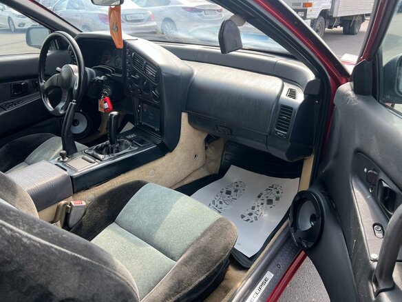 1993 Mitsubishi Eclipse I, красный - вид 12
