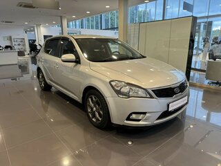 2010 Kia Ceed I Рестайлинг, серебристый, 639000 рублей, вид 3