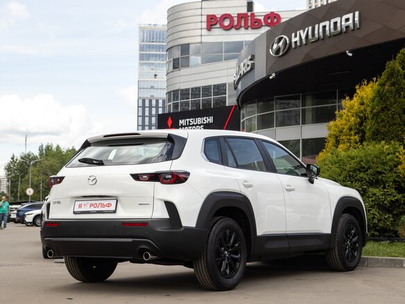 2025 Mazda CX-50, белый, 4750000 рублей - вид 4