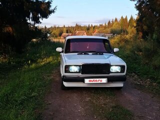 2004 Lada (ВАЗ) 2107, белый, 115000 рублей, вид 2