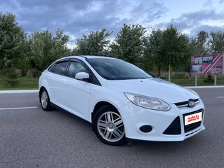 2014 Ford Focus III, белый, 760000 рублей, вид 3