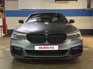 2019 BMW 5 серии 530d xDrive VII (G30/G31/G38), серый, 6250000 рублей, вид 2