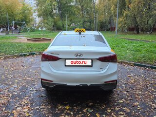 2019 Hyundai Solaris II, белый, 730000 рублей, вид 4