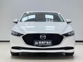 2023 Mazda 3 Axela IV (BP), белый, 1420000 рублей - вид 1
