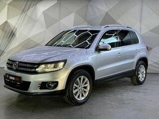 2011 Volkswagen Tiguan I Рестайлинг, серебристый, 1125000 рублей, вид 1