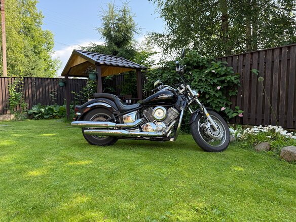 2001 Yamaha XVS1100, чёрный - вид 6