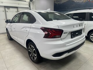 2026 Lada (ВАЗ) Iskra, белый, 1765900 рублей, вид 4
