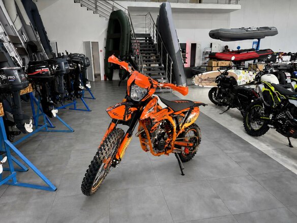 2026 Zuumav FXR, оранжевый, 126500 рублей