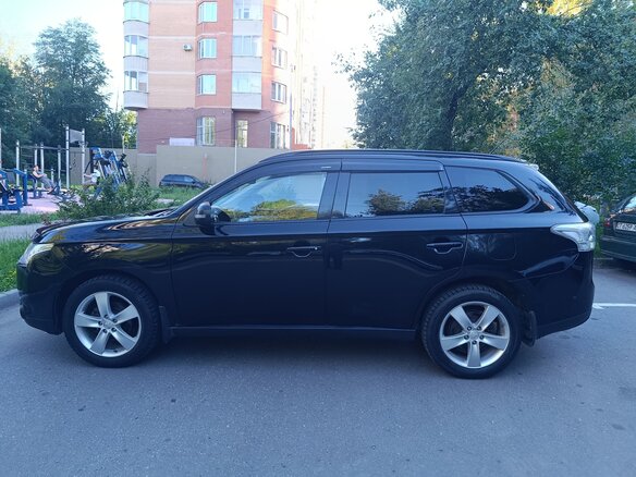 2013 Mitsubishi Outlander III, чёрный - вид 7