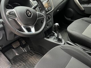 2021 Renault Sandero Stepway II Рестайлинг, белый, 1500000 рублей, вид 3