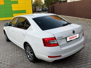 2013 Skoda Octavia III (A7), белый, 590000 рублей, вид 4
