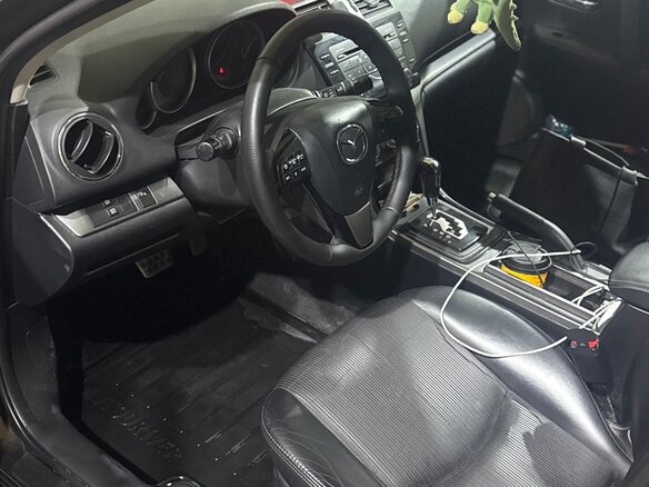 2011 Mazda 6 II (GH) Рестайлинг, коричневый, 1200000 рублей - вид 6