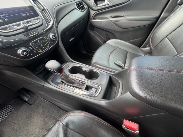 2022 Chevrolet Equinox III Рестайлинг, синий, 2150000 рублей - вид 16