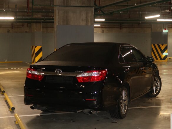 2012 Toyota Camry VII (XV50), чёрный, 1600000 рублей - вид 1