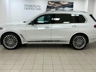 2022 BMW X7 40i I (G07), белый, 10995000 рублей, вид 5