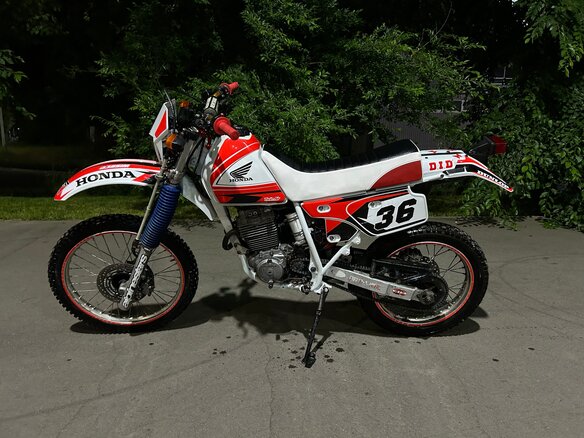1993 Honda XLR, белый, 200000 рублей - вид 2