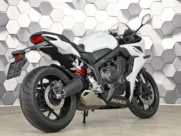2023 Honda CBR 650R, белый, 957000 рублей - вид 6