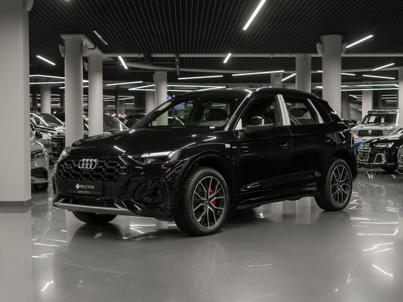 2026 Audi Q5 L 45 TFSI II (FY) Рестайлинг, чёрный, 5900000 рублей