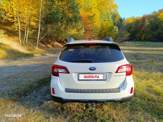 2015 Subaru Outback V, белый, 1750000 рублей, вид 5
