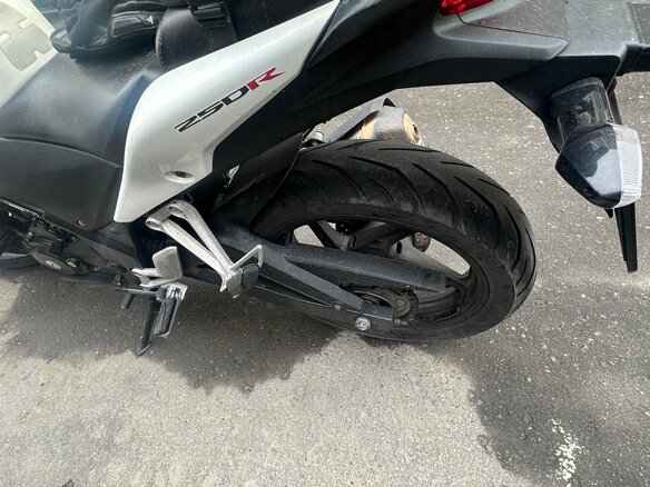 2013 Honda CBR 250R, белый, 220000 рублей - вид 2