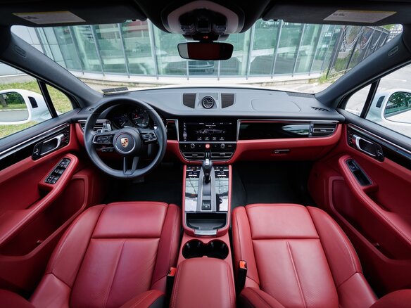 2024 Porsche Macan I Рестайлинг 2, белый, 8990000 рублей - вид 23
