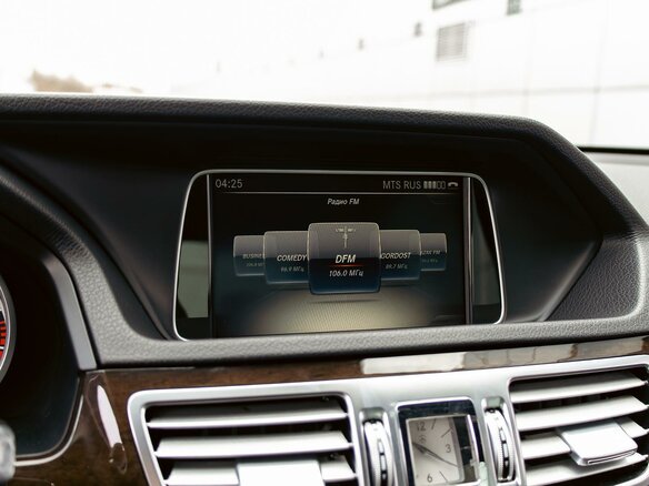 2016 Mercedes-Benz E-Класс 200 IV (W212, S212, C207) Рестайлинг, синий, 1675000 рублей - вид 13