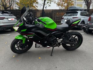 2022 Kawasaki ER-6F (Ninja 650R), зелёный, 670000 рублей, вид 1