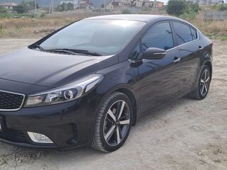 2018 Kia Cerato III Рестайлинг (Classic), чёрный, 1720000 рублей, вид 2