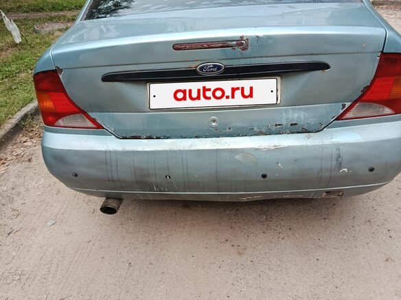 2001 Ford Focus I Рестайлинг, серый, 70000 рублей - вид 1