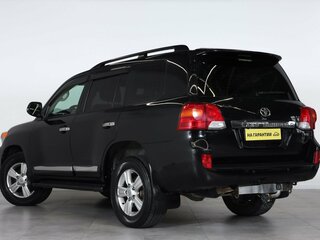2012 Toyota Land Cruiser 200 Series Рестайлинг 1, чёрный, 3399000 рублей, вид 4