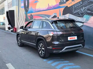 2023 Volkswagen Tayron I Рестайлинг, чёрный, 2350000 рублей, вид 4
