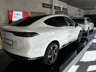 2026 GAC Hyptec HT, белый, 5939010 рублей, вид 2