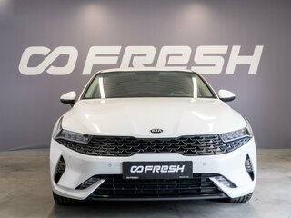 2021 Kia K5 III, белый, 2590000 рублей, вид 3