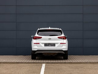 2019 Hyundai Tucson III Рестайлинг, белый, 2295000 рублей, вид 5