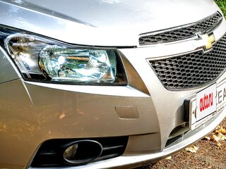 2012 Chevrolet Cruze I, серебристый, 690000 рублей, вид 3