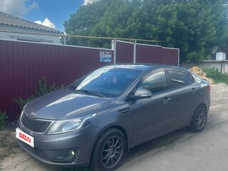 2014 Kia Rio 6-speed III, серый, 1100000 рублей, вид 1