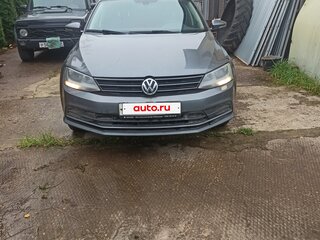 2016 Volkswagen Jetta VI Рестайлинг, серый, 900000 рублей, вид 2